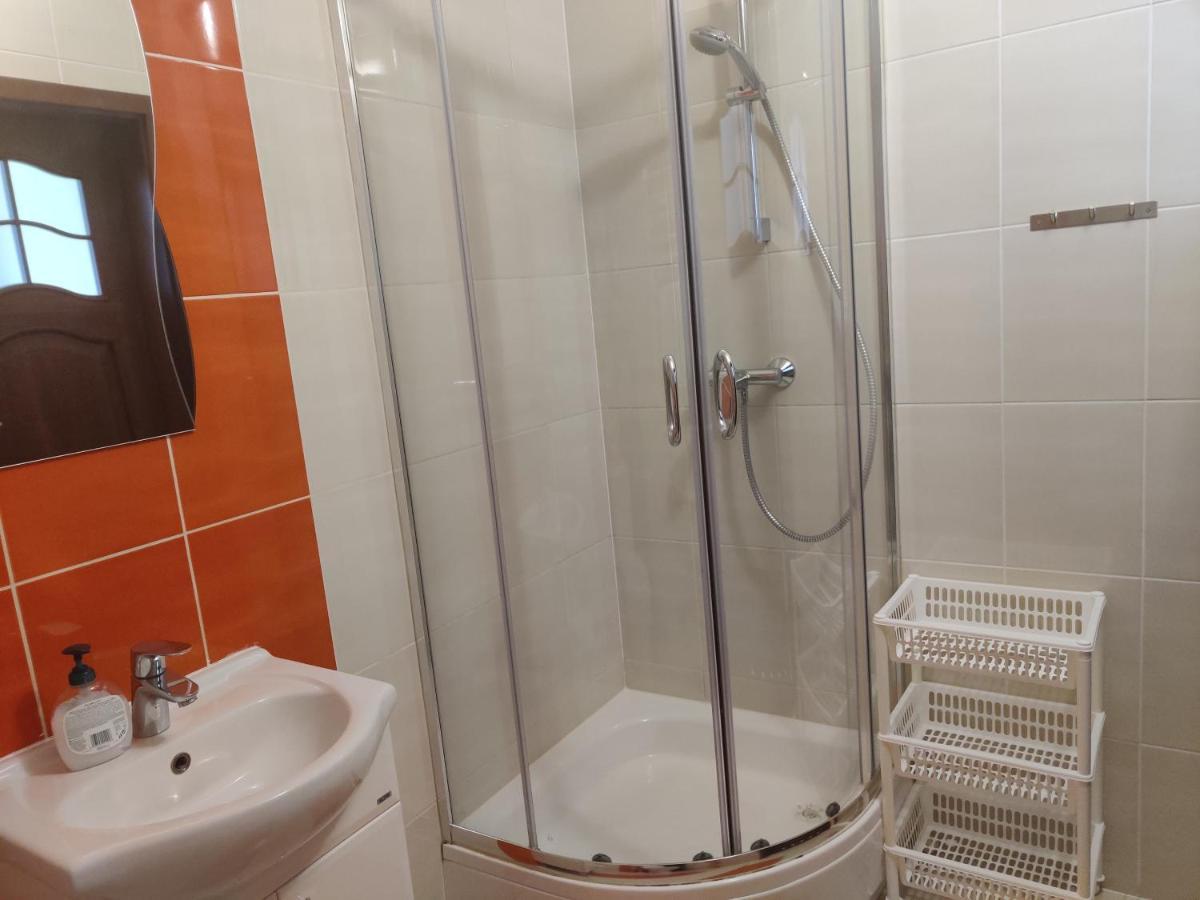 Cztery Pory Roku Guest House Bialowieza Luaran gambar