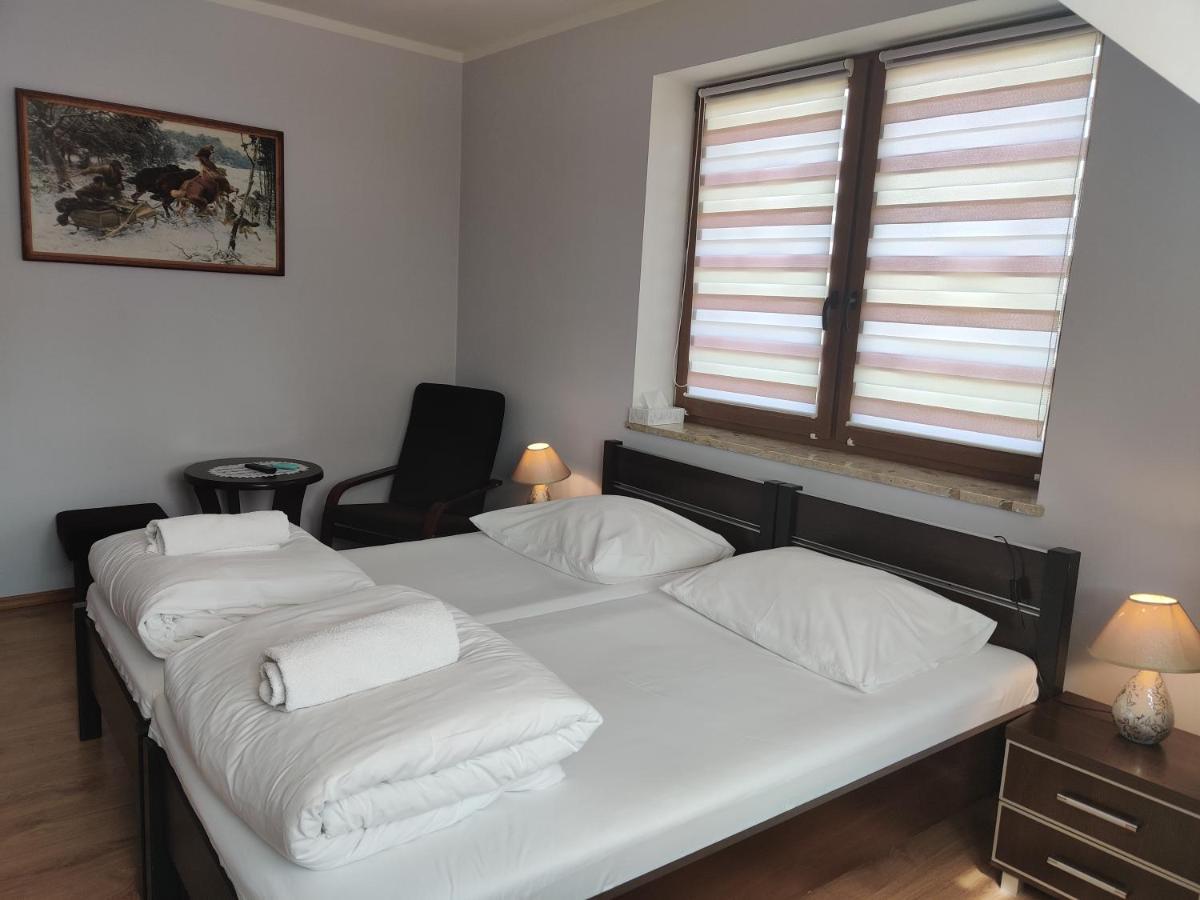 Cztery Pory Roku Guest House Bialowieza Luaran gambar