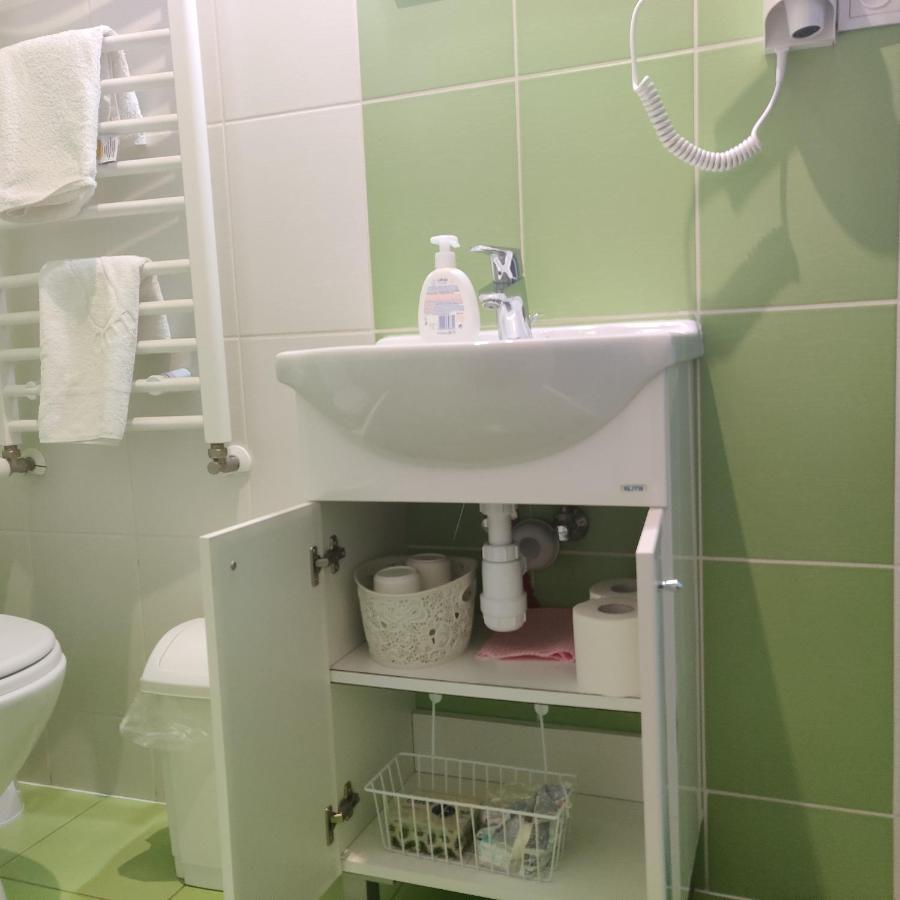 Cztery Pory Roku Guest House Bialowieza Luaran gambar
