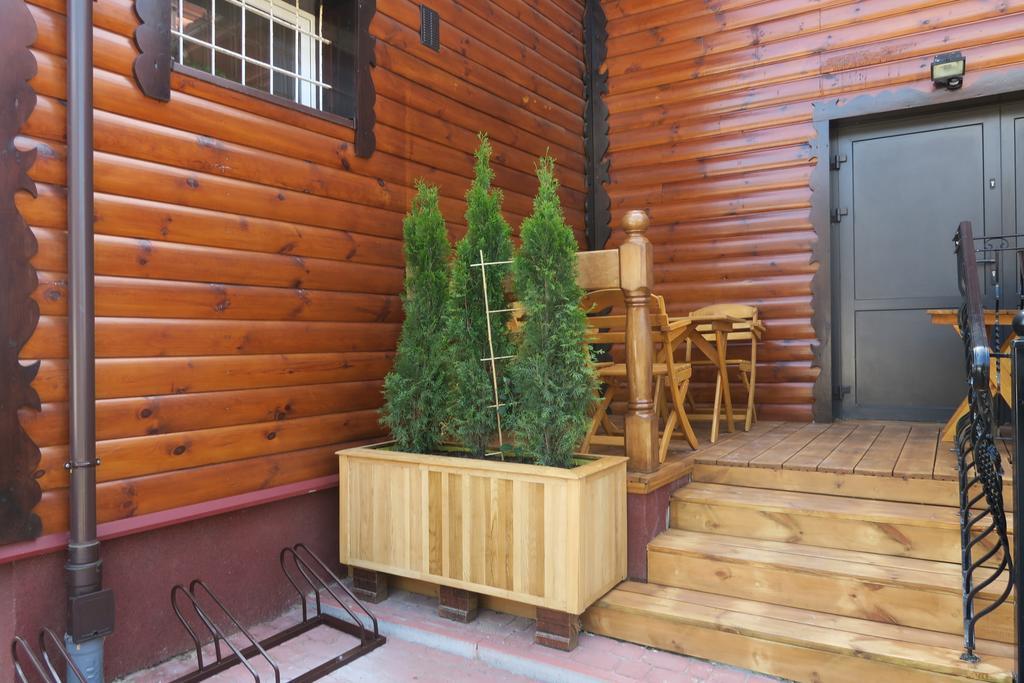 Cztery Pory Roku Guest House Bialowieza Luaran gambar